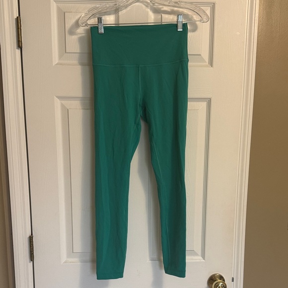 Lululemon leggings - Picture 1 of 2